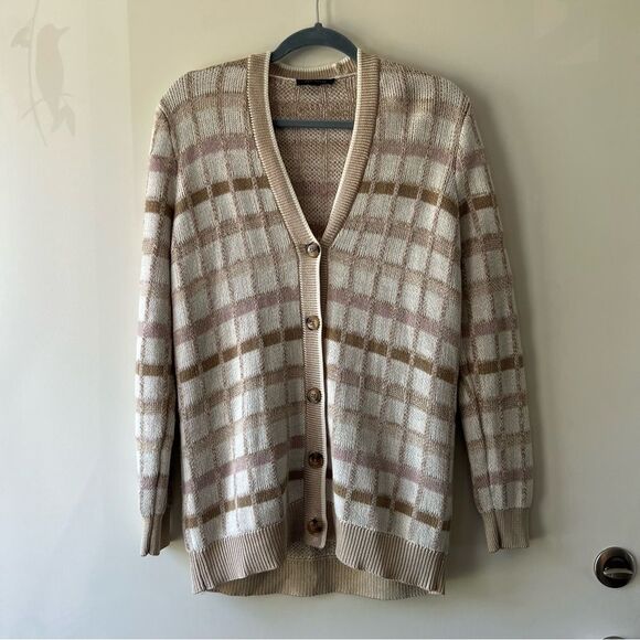 Ann Taylor Plaid Boyfriend Button Front Cardigan in Cream - Picture 4 of 7